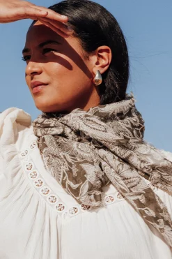 Promod Grand foulard carré imprimé - Imprimé kaki Imprimékaki Sale