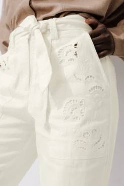 Promod Pantalon broderie anglaise - Ecru Hot