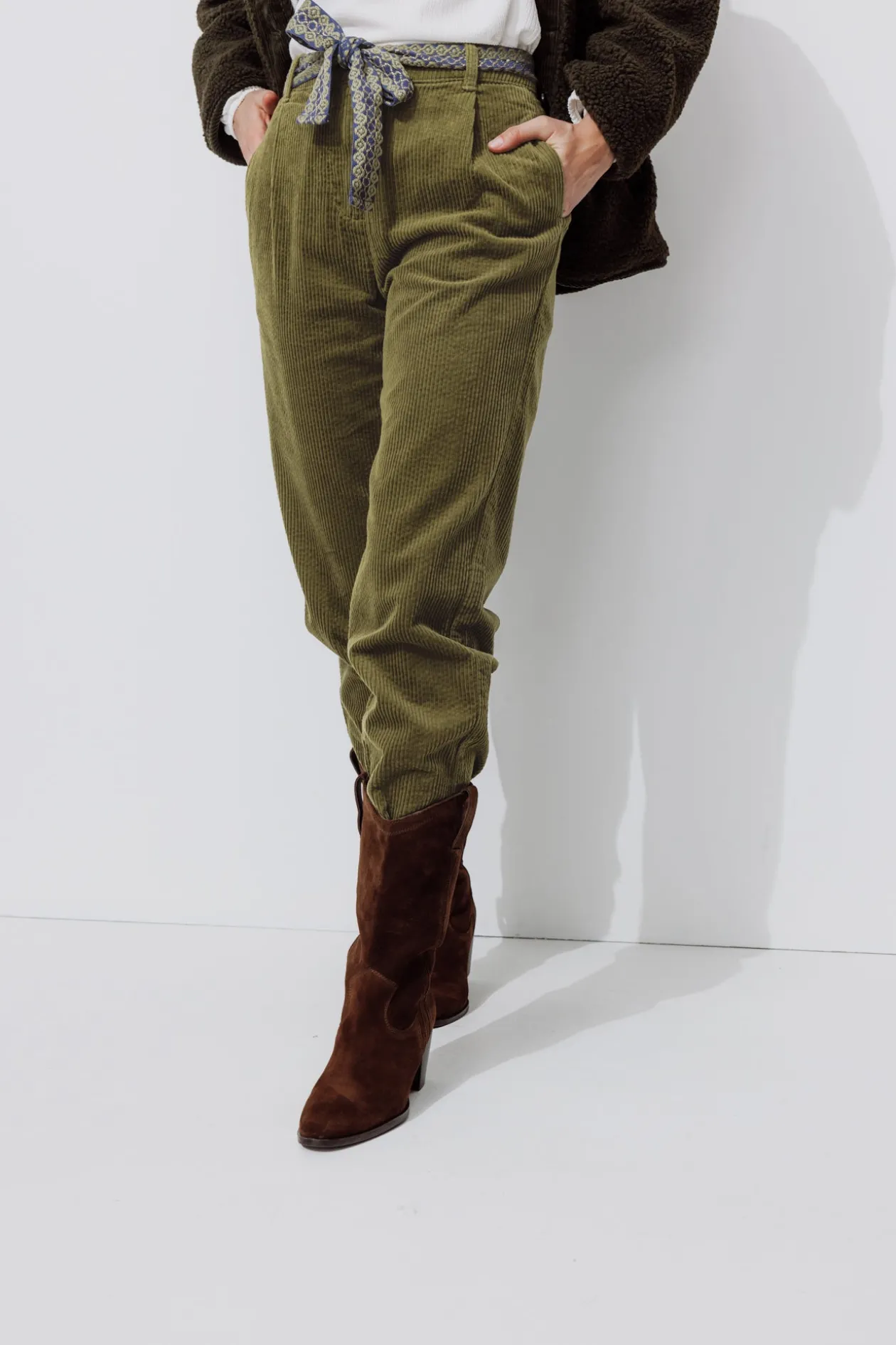 Promod Pantalon en velours côtelé - Vert olive Vertolive New