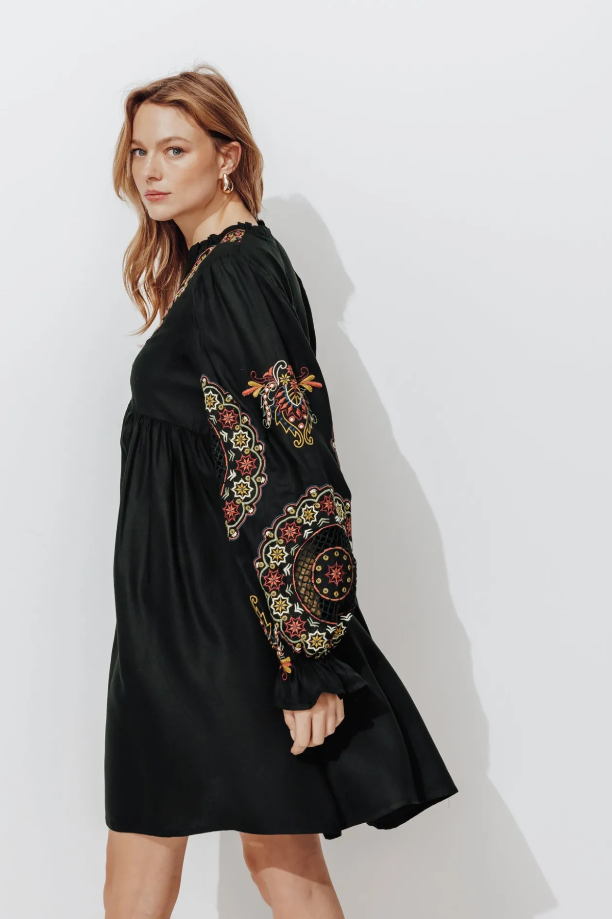 Promod Robe courte brodée Femme - Noir Hot
