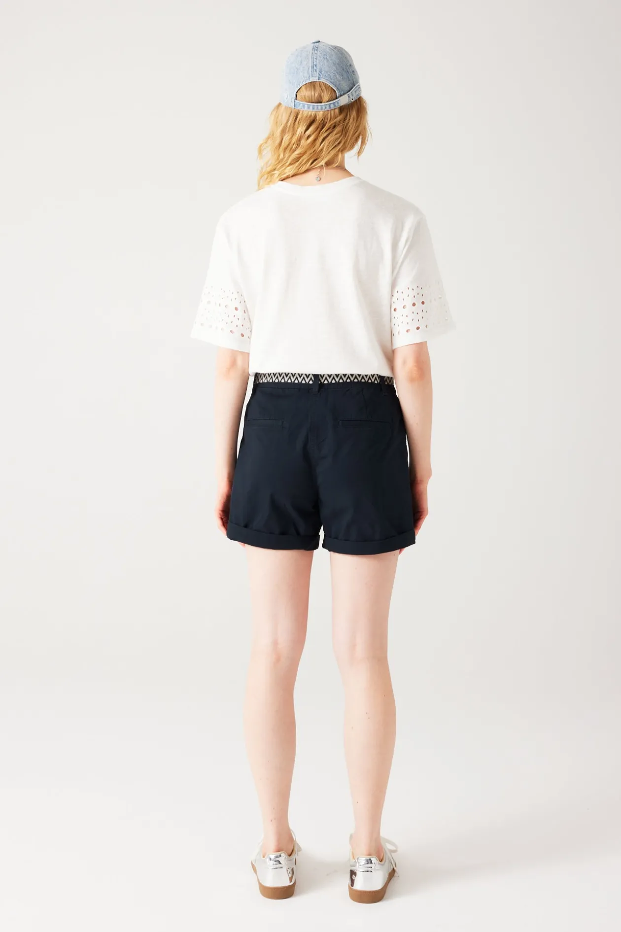 Promod Short à pinces + ceinture - Marine Hot